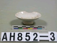 藏品(白瓷小碟)的圖片